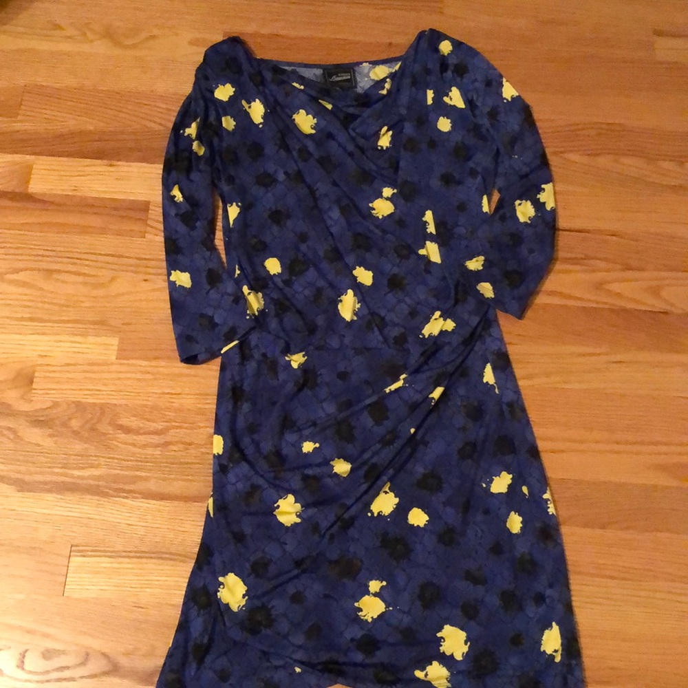 Blue Print Drape Front Dress sz M